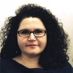 D.ª Nieves Ortega Pérez